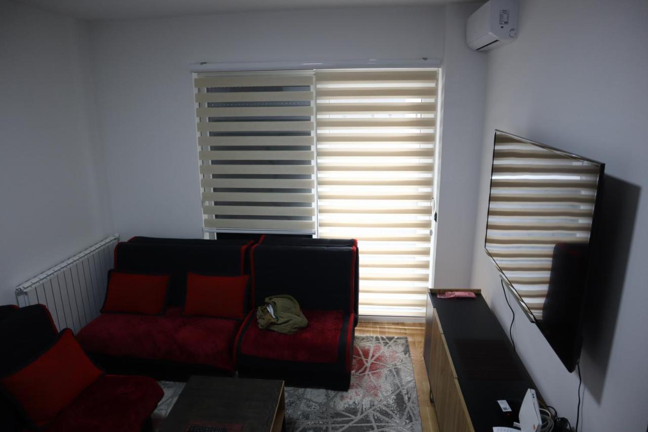 Stan Na Dan Sarajevo Bulevar Apartment Екстериор снимка