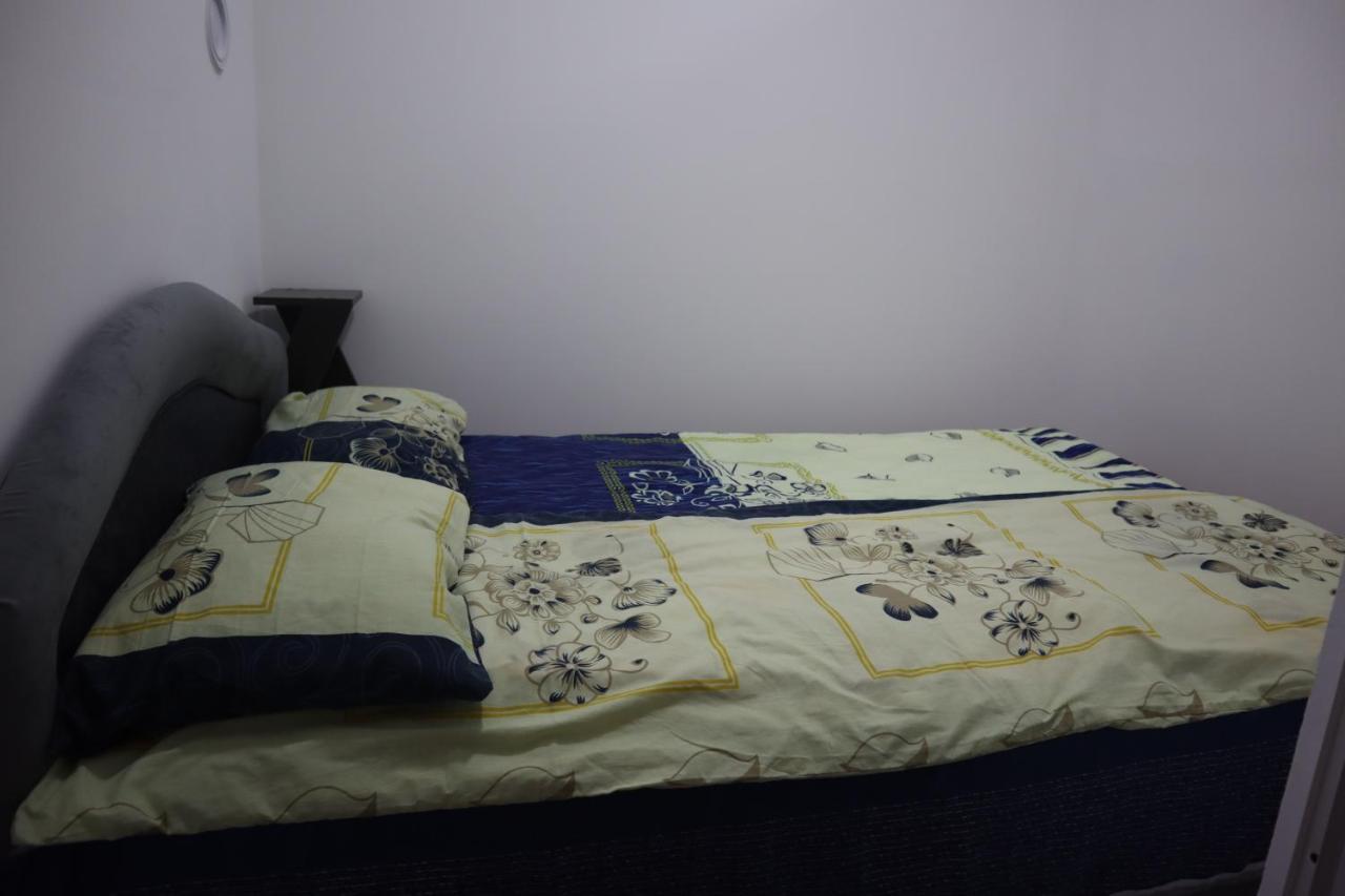 Stan Na Dan Sarajevo Bulevar Apartment Екстериор снимка